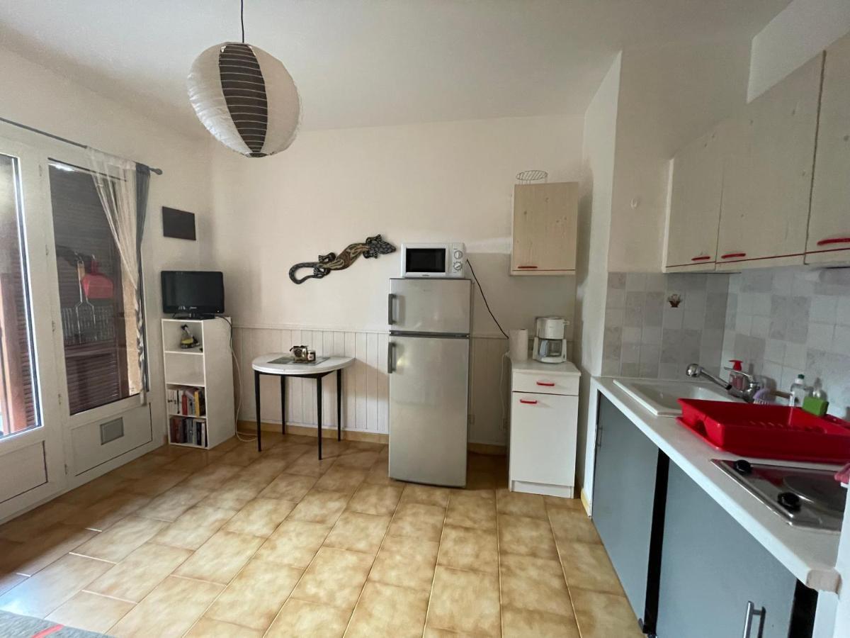 Verginaccia - Appartement 4 Couchages Pour Des Vacances En Bord De Mer Appietto Exterior photo